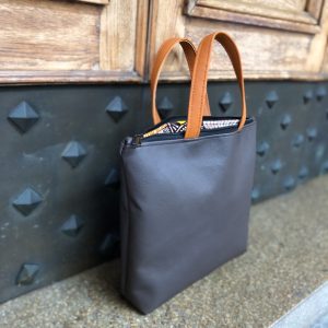Handbag Belladonna, ecopelle e wax